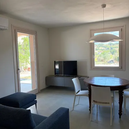 Trilocale Moderno Tra Le Colline - 15 Min Appartement